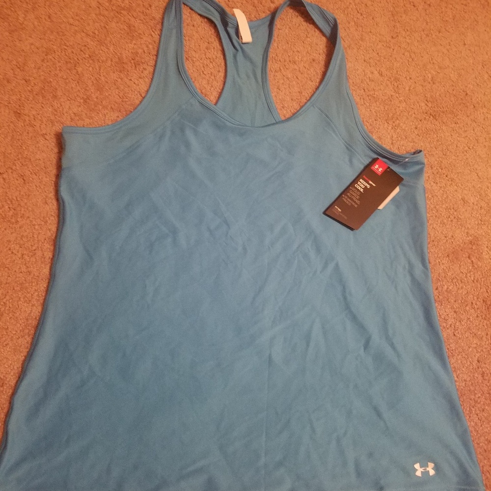NWT-Under Armour women's performance top, blue XL